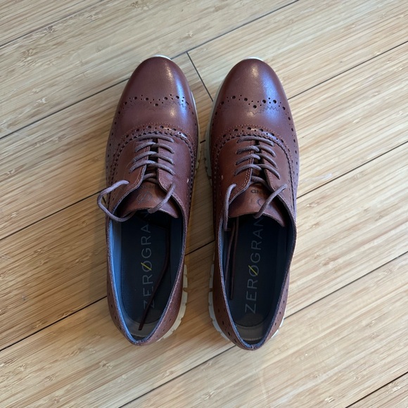 NEVER WORN Cole Haan Zerogrand Wingtip Oxford Size 8 - Picture 2 of 5